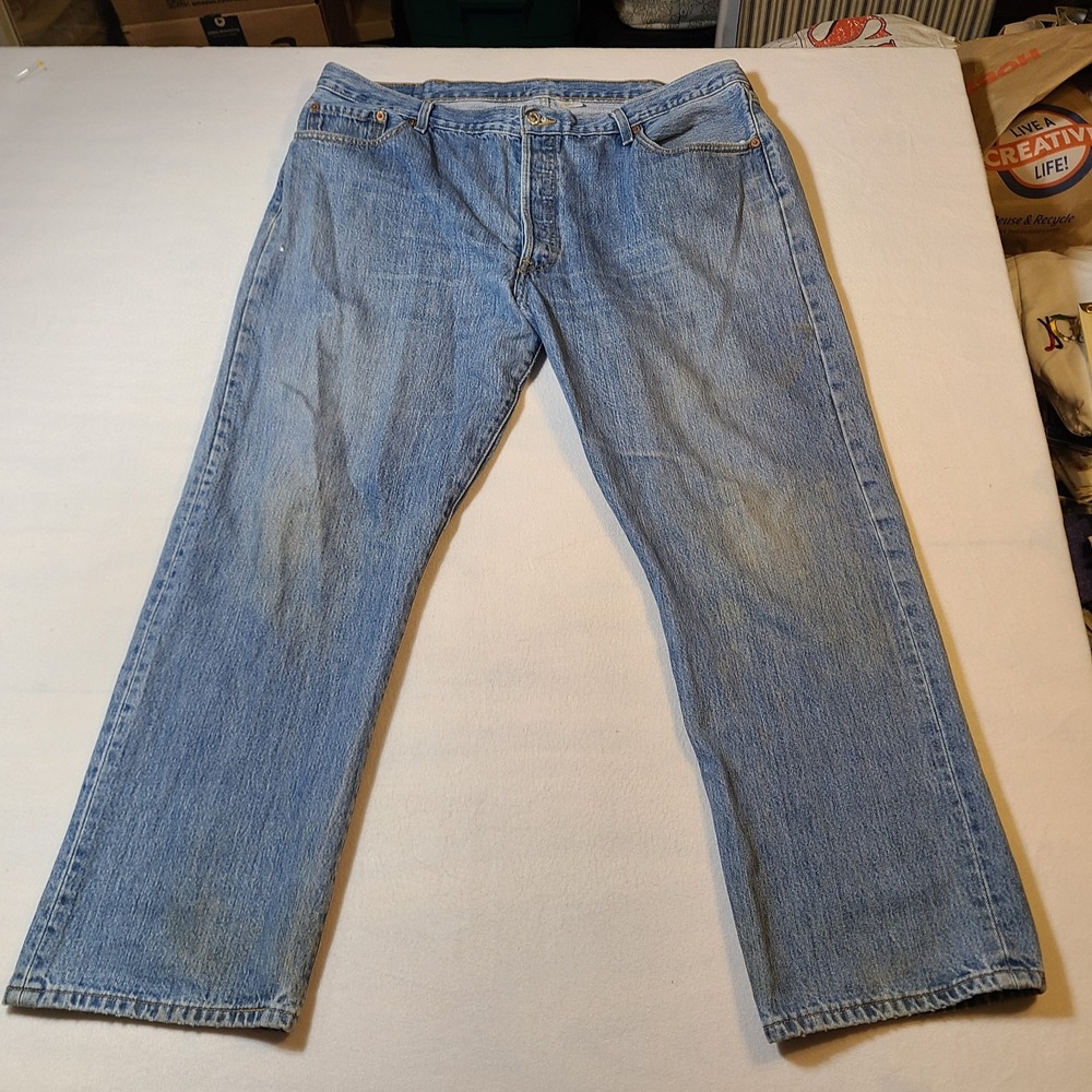 Levis 501 Jeans Button Fly Mens 42x30 Straight Leg Regular Fit Medium Wash Blue